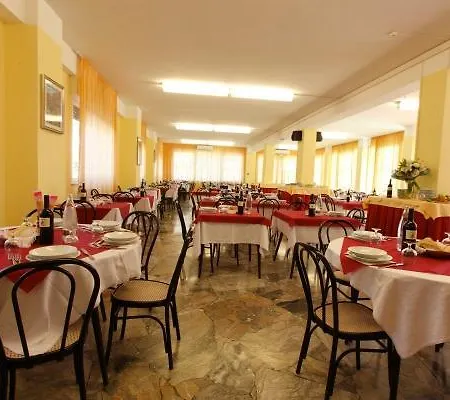 Vannini Hotel 3*